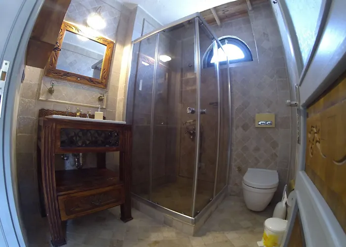 Leo Serenes Отель