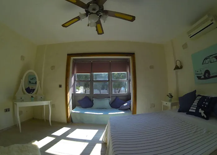 Отель Leo Serenes Алачати