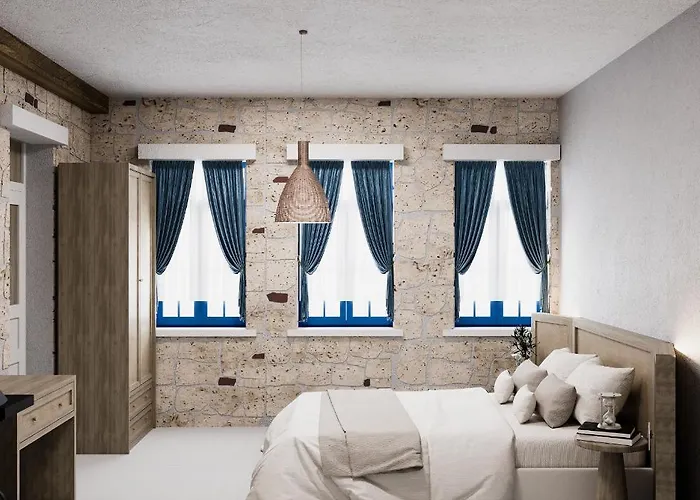 Leo Serenes Алачати