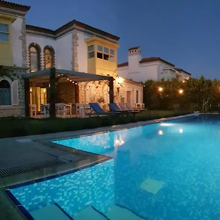 Leo Serenes Hotel 3*